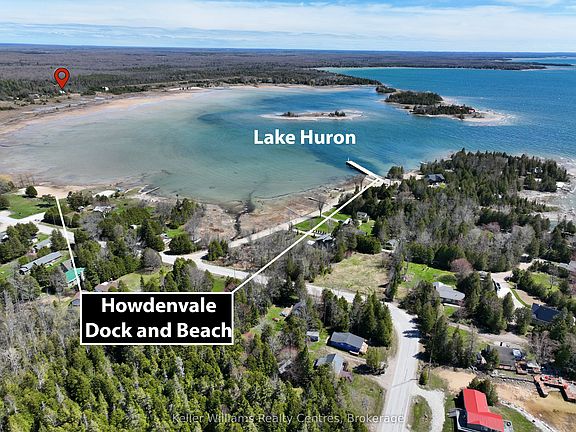 3rd image of 621 Huron Rd