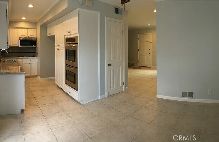 10107 Holburn Dr — Photo 4