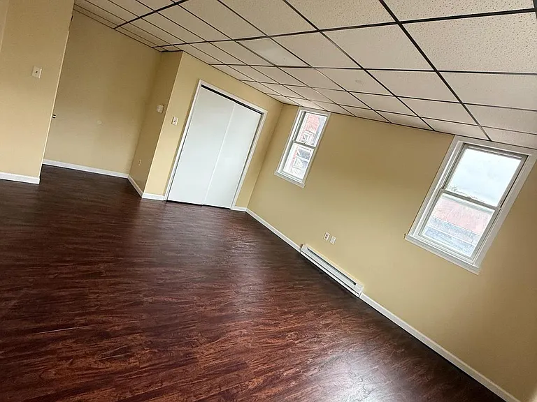 132 E Main St #2 — Photo 13