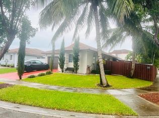 14276 SW 183rd St, Miami, FL 33177