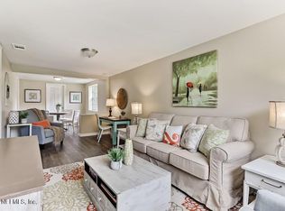 2441 Lake Lucina Dr, Jacksonville, FL 32211