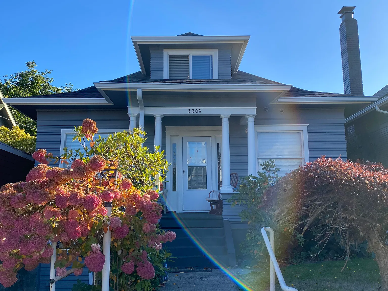 4 bed, 1704 sqft, $2,700 — Photo 1