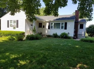 6 Brenda Dr, Westfield, MA 01085