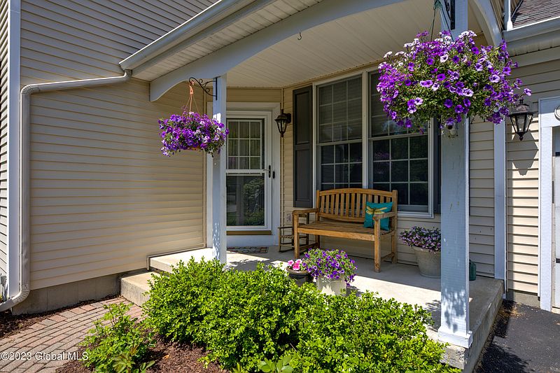 5th image of 36 Lupine Drive