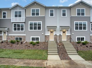 849 Roselyn Dr, Victoria, MN 55386