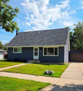 3613 South 18th STREET, Sheboygan, WI, 53081