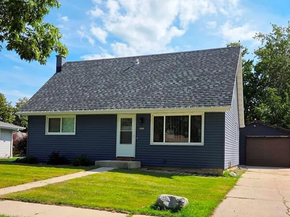 3613 South 18th STREET, Sheboygan, WI 53081