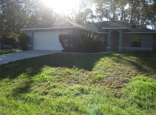 8497 N Pocono Dr, Citrus Springs, FL 34434