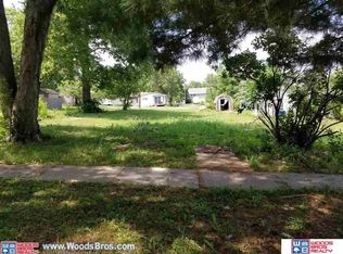 112 W Edwin St, Ceresco, NE 68017