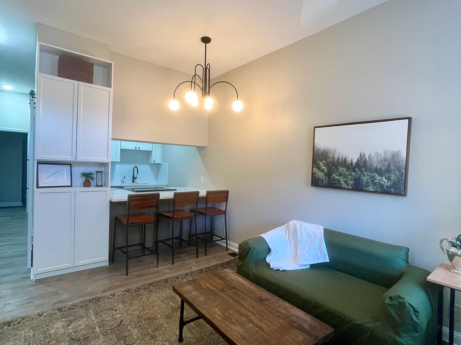 1 bed, $1,325 — Photo 1