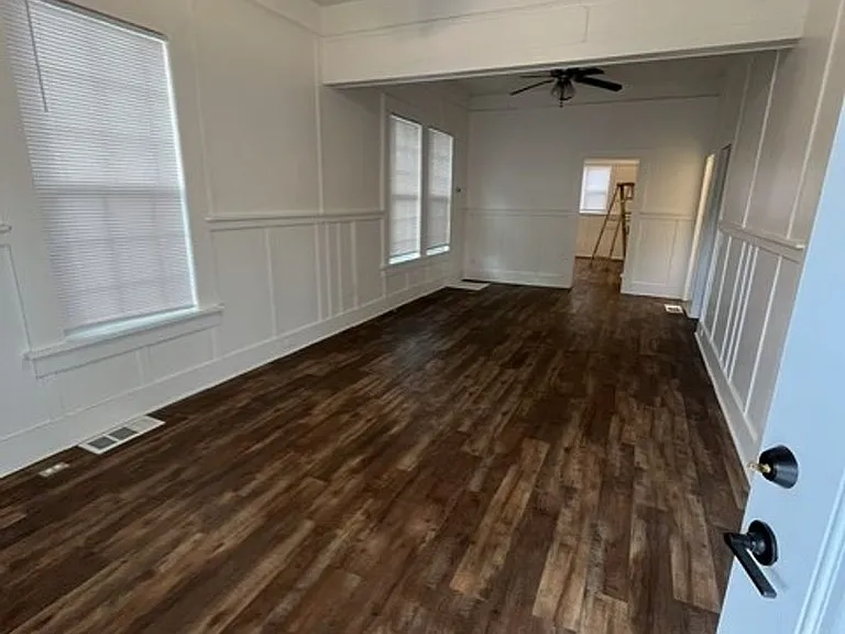 1066 Pine St — Photo 5