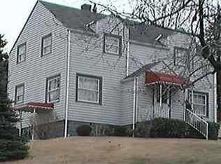 208 Broadway Ave, Mc Kees Rocks, PA 15136