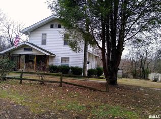 18 Old Golconda Rd, Golconda, IL 62938