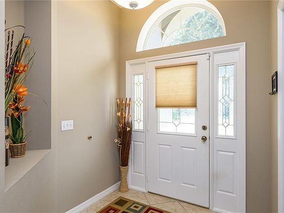 5th image of 165 Brassington Dr