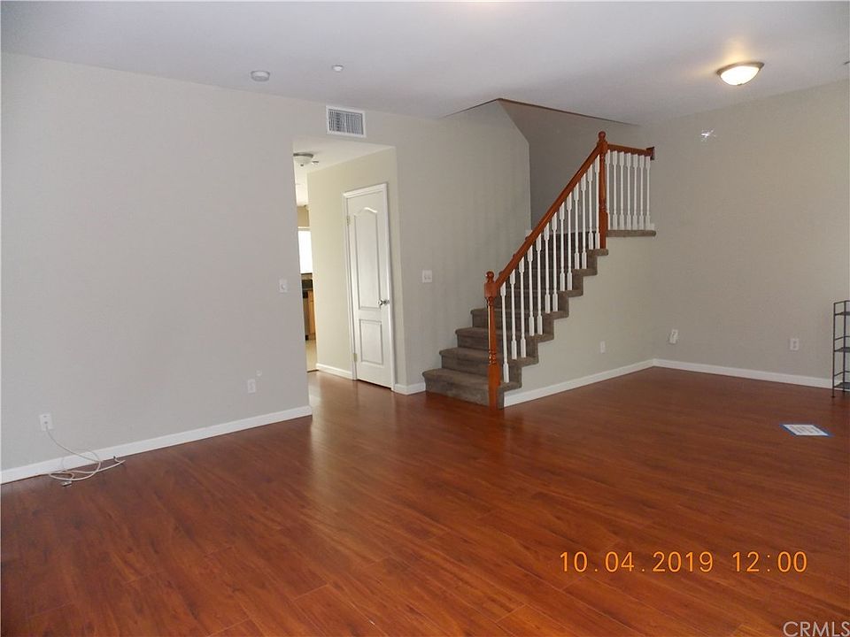 1st image of 301 S Arroyo Dr APT 2