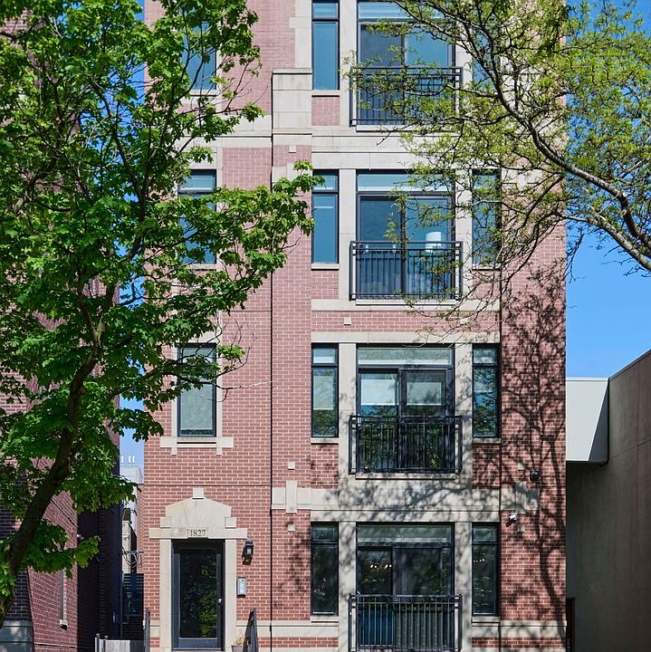 1st image of 1827 N Larrabee St #4