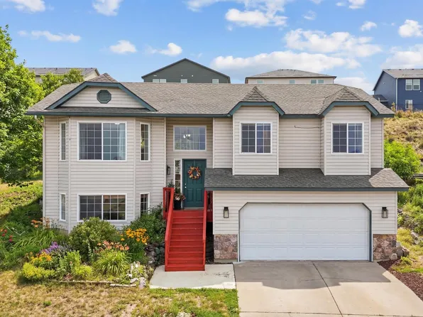 8015 S West Terrace Dr, Cheney, WA 99004