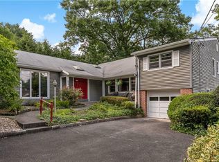 325 Pennsylvania Ave, Tuckahoe, NY 10707