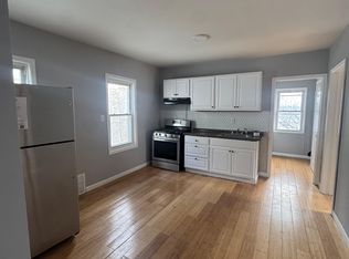 52-54 Ives Ct, Bridgeport, CT 06606