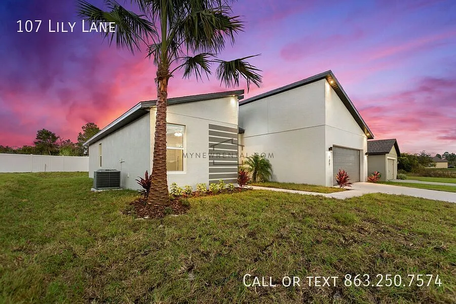 Deposit-Free! Modern, energy efficient home with ALL of the upgrades! — Photo 4