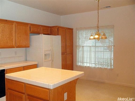 5th image of 7012 Kings Mill Ct