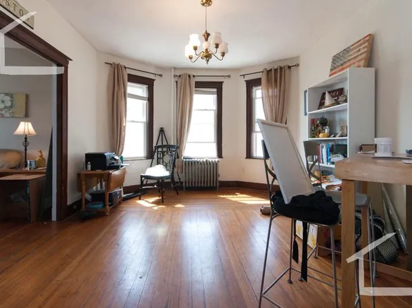 65 Hobart St #A, Brighton, MA 02135