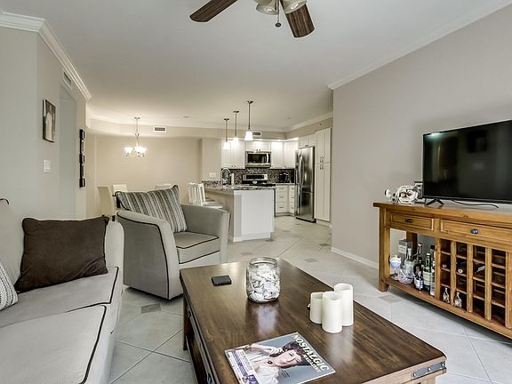 3rd image of 1801 N Flagler Dr APT 529