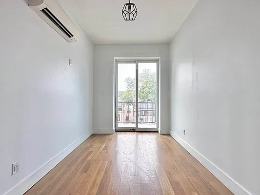 Rented by Doorway NYC, LLC | media 3