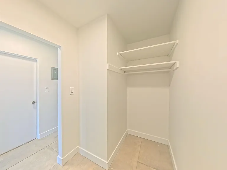1540 Haro St #201 — Photo 13
