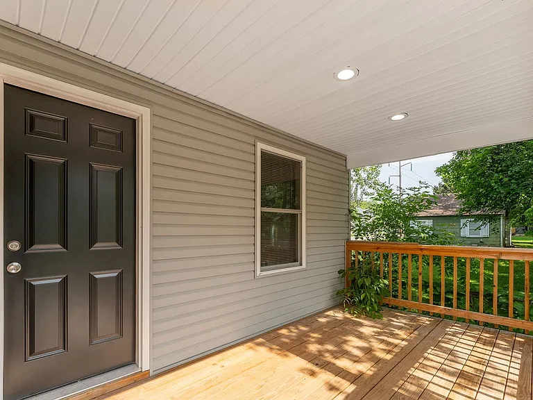 514 S Fort Ave — Photo 16