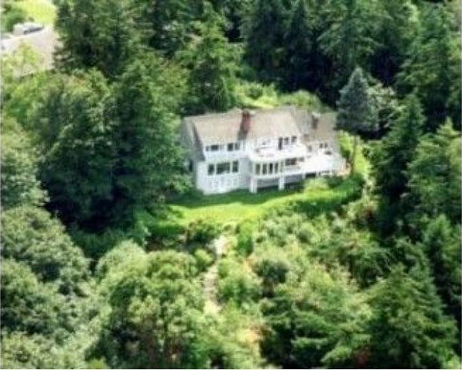 Over an acre of Privacy
