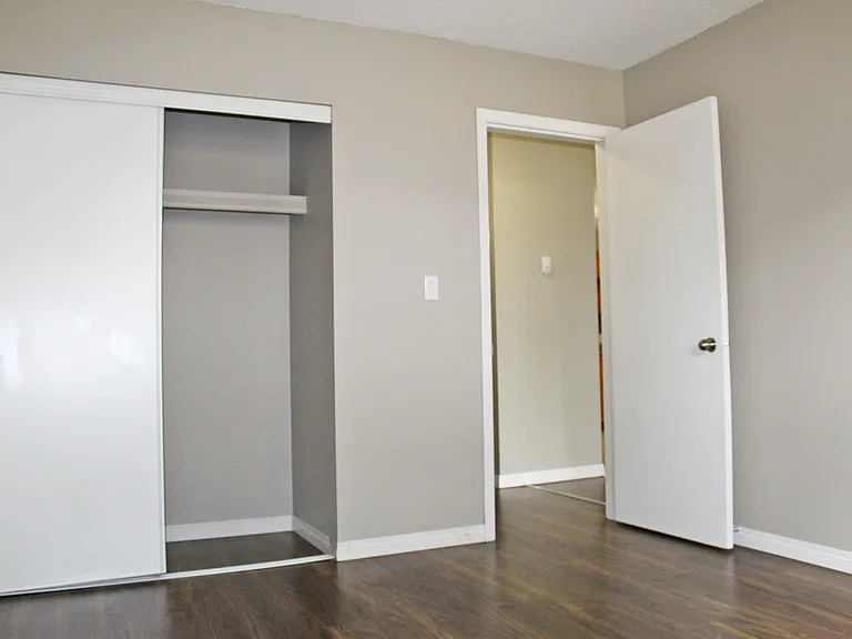 10136 153rd St NW — Photo 5