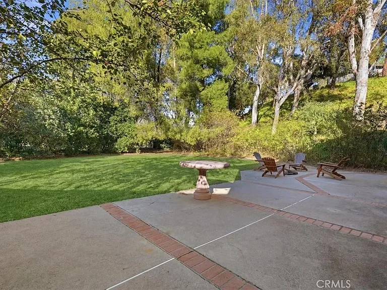 780 S Carriage Cir — Photo 46