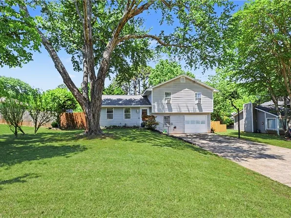 4915 Old Norcross Rd, Duluth, GA 30096