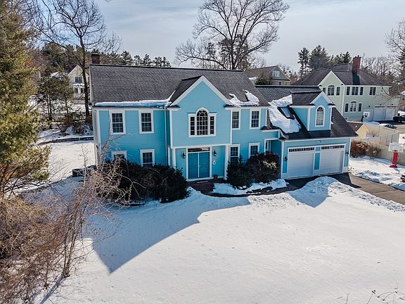 3rd image of 27 Summerfield Rd