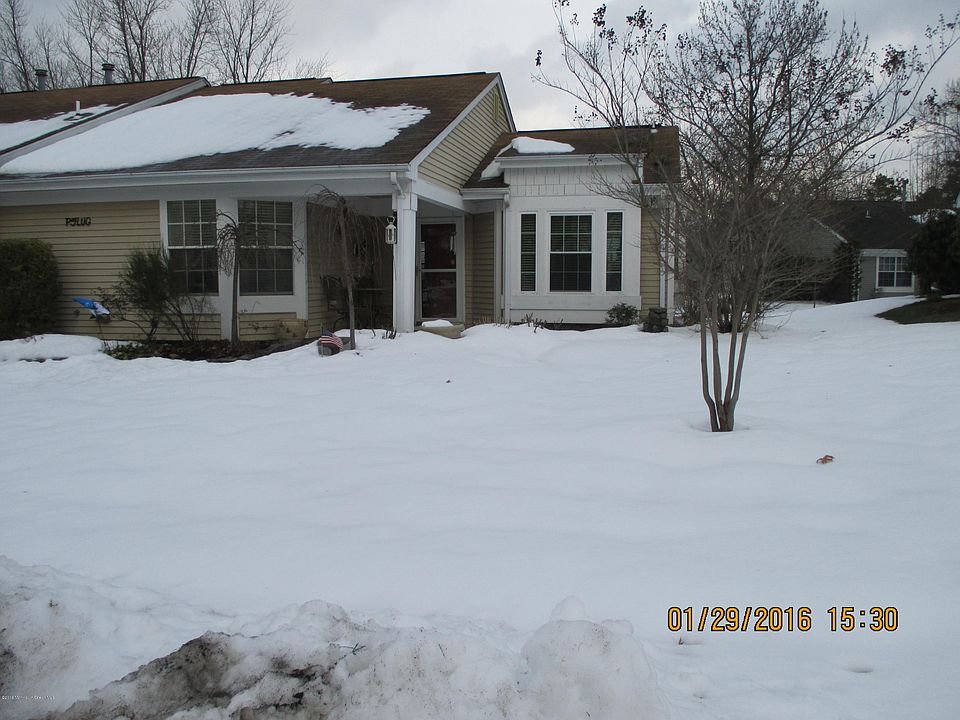 1st image of 1037 Canterbury Drive #B
