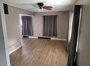 315 1/2 W North St, Pontiac, IL 61764