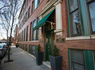 2015 W Concord Pl APT A, Chicago, IL 60647