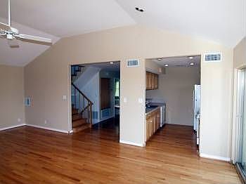 4th image of 411 S 12th St