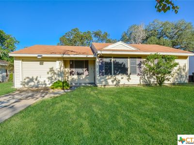 206 Brown St, Edna, TX, 77957