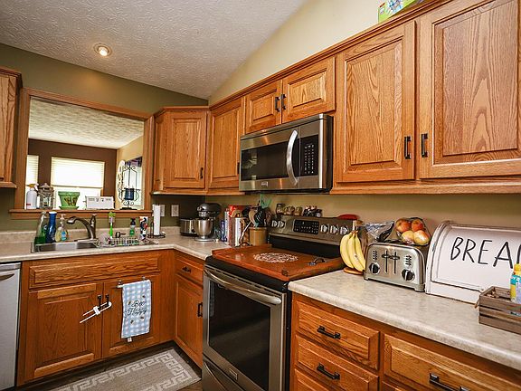 4th image of 1689 Quail Meadows Dr