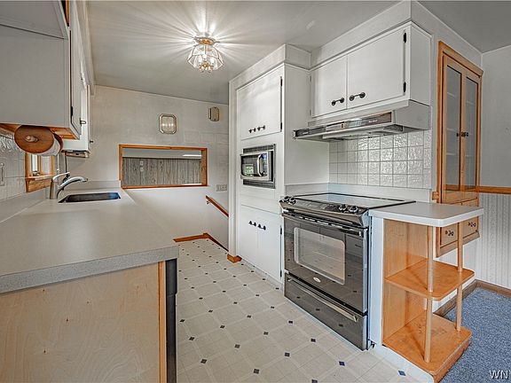5th image of 5812 Joanne Dr