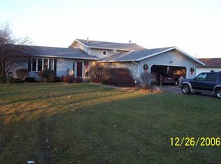 501 E Benton St, Newark, IL 60541