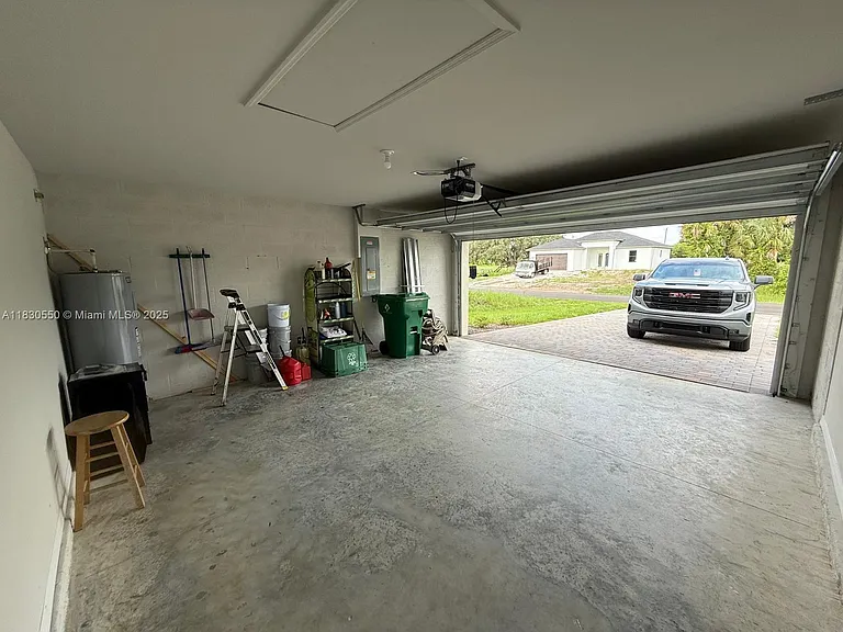 3051 NW Beechwood Cir — Photo 18
