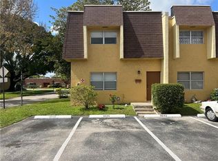 5645 Blueberry Ct #135, Lauderhill, FL 33313
