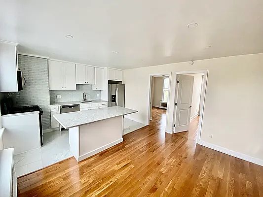 2nd image of 6921 6th Ave