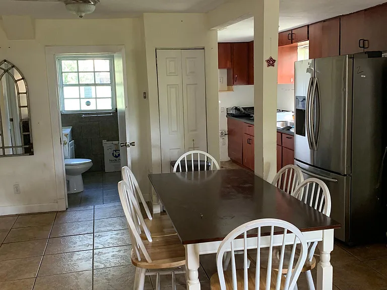 5019 NW 5th Ave — Photo 4