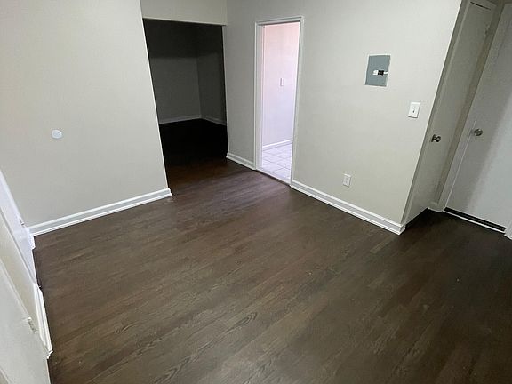 5th image of 103 Chancellor Ave #47B