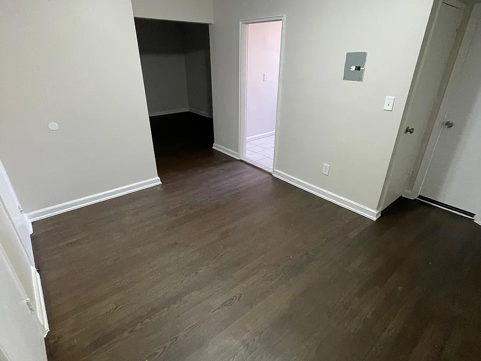 103 Chancellor Ave #B47B