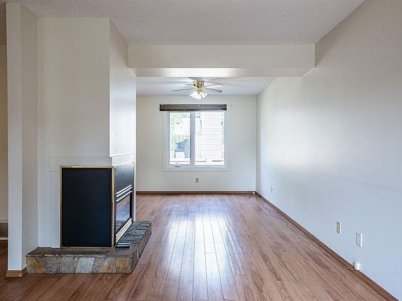 4th image of 11115 27th Ave NW #20